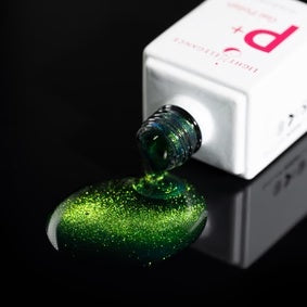 Vertigo green cat eye gel